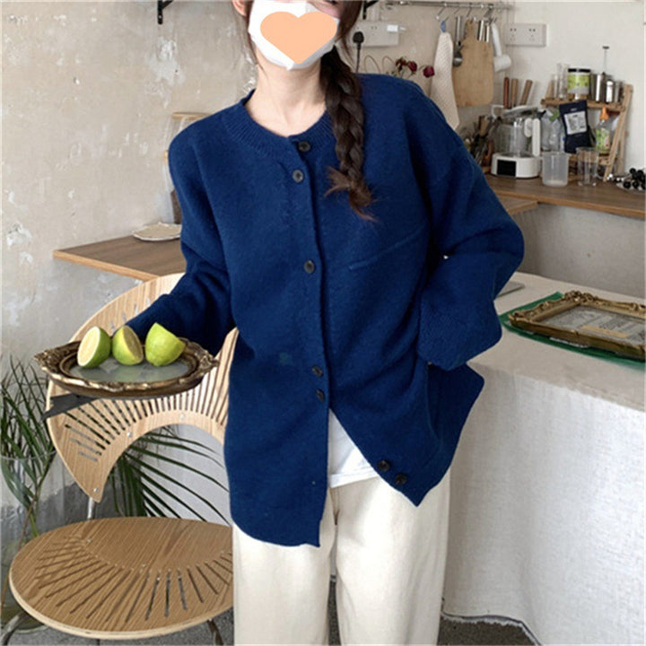 Ladies casual knitted cardigan with a fine texture and practical button details Lune London
