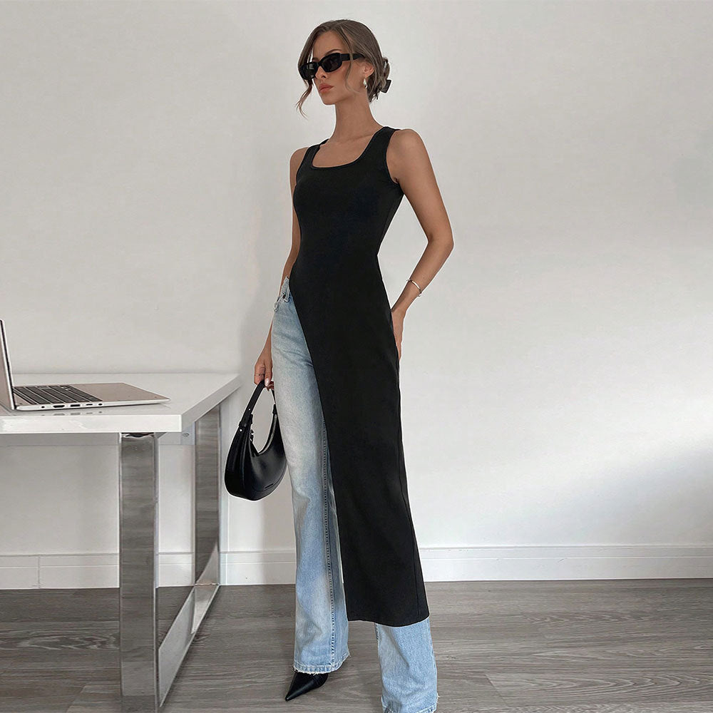 Asymmetrical maxi dress for women with deep round neckline and flowy cut Chic & Stil