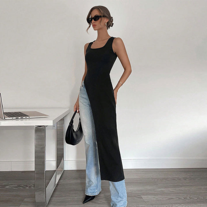 Asymmetrical maxi dress for women with deep round neckline and flowy cut Chic & Stil