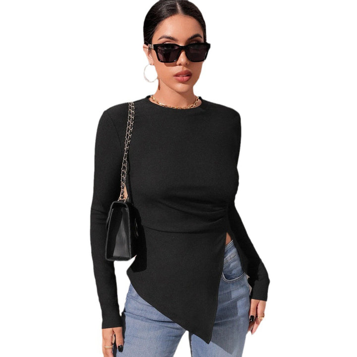Haut enveloppant à manches longues pour femmes avec coupe asymétrique et volants élégants Chic & Stil
