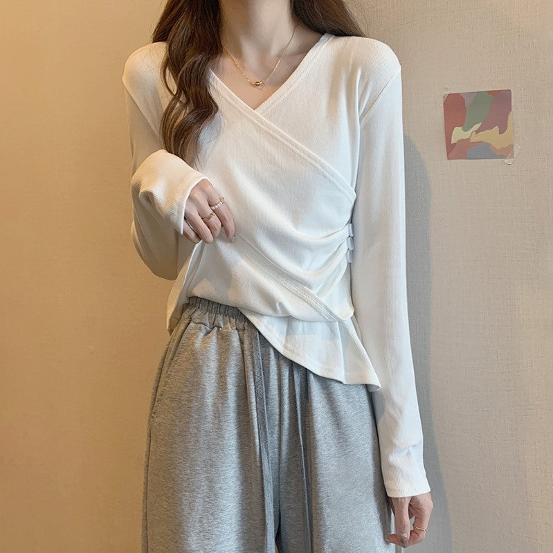 Women's wrap top with button details and ruching Chic & Stil