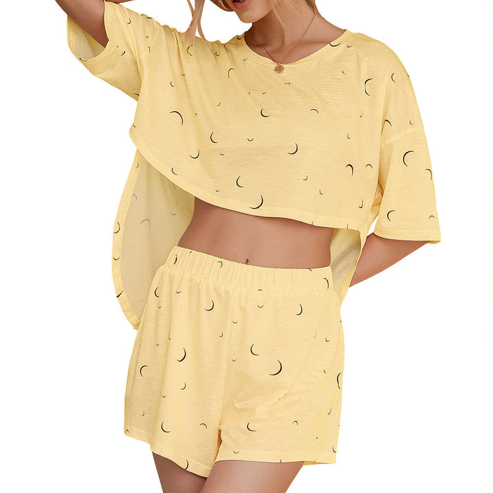 Women's Pajama Set with Breezy T-shirt and Chic Shorts