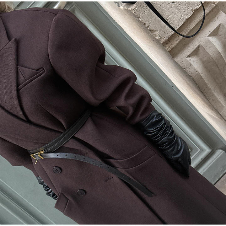 Oversized women’s coat jacket with double row of buttons and wide shoulders Lune London