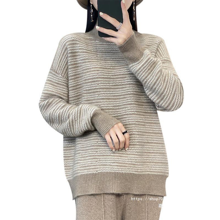 Pull en tricot pour femmes avec un motif à rayures moderne et des trous pour les pouces confortables Lune London