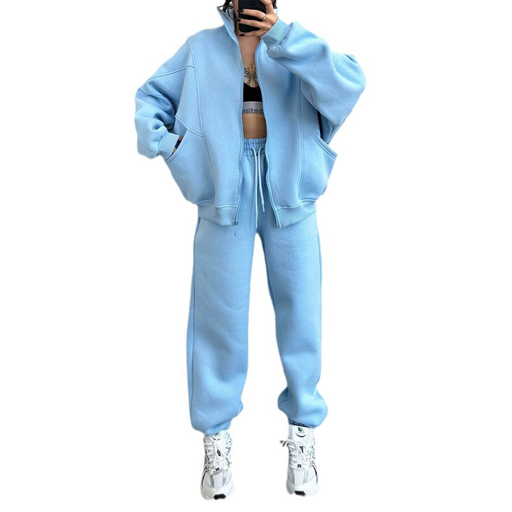 High-quality women's sporty loungewear set with a relaxed fit Lune London