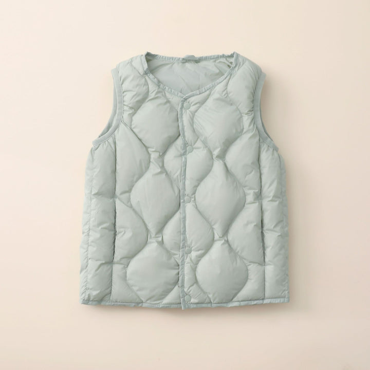 Sleeveless women's jacket with a stylish quilted pattern and functional snap buttons Lune London