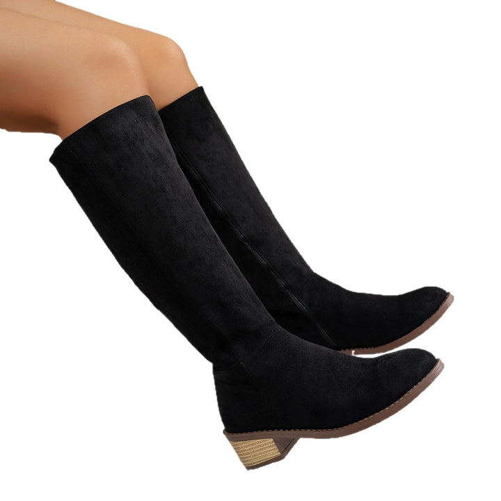 Elegant women's suede boots Lune London