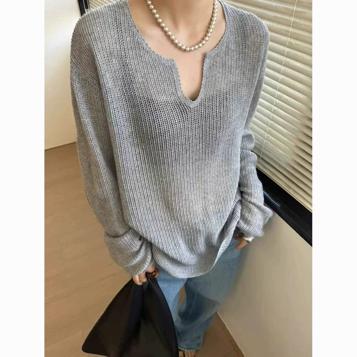 Sweat décontracté pour femmes avec un élégant col en V Chic & Stil