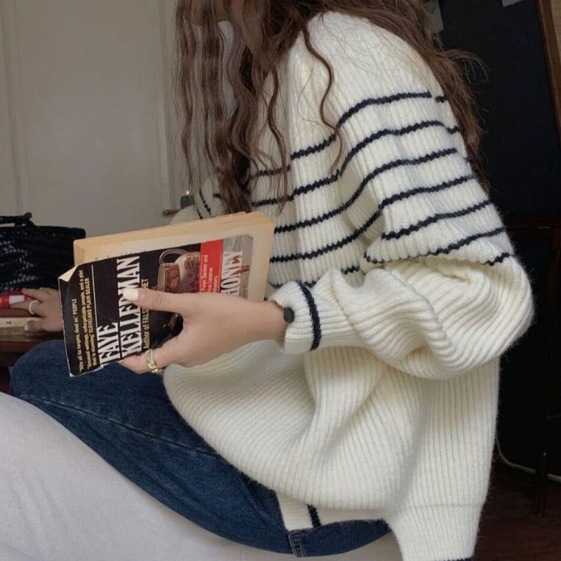 Pull décontracté pour femmes avec motif rayé et coupe moderne Chic & Stil