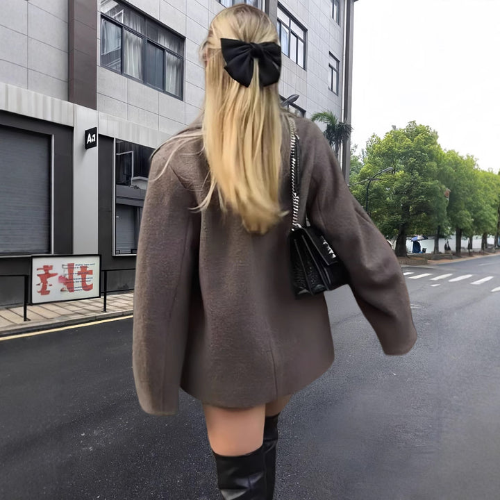 Oversized double-breasted blazer with an elegant collar for women Lune London