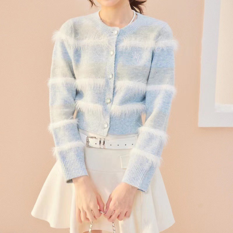 Women cardigan with large striped pattern and elegant button detail Lune London