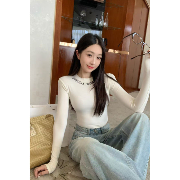 Women long-sleeve T-shirt with modern lettering Chic & Stil