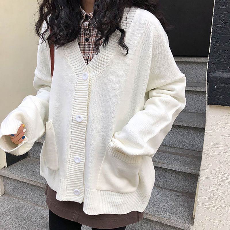 Cardigan confortable pour femmes avec une coupe décontractée et des épaules basses Chic & Stil
