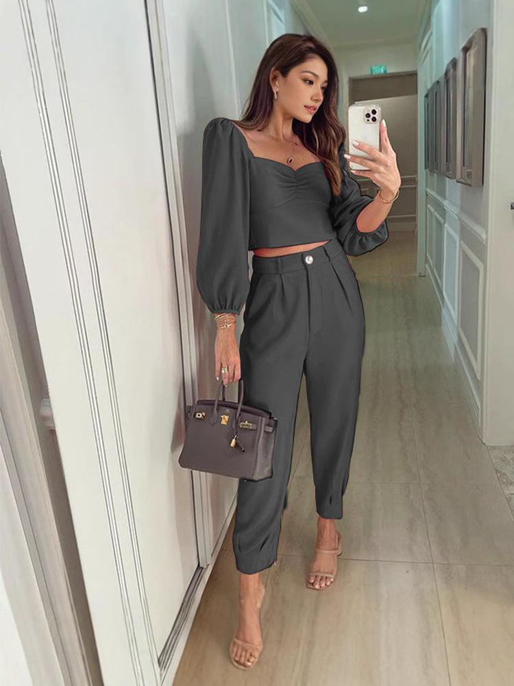 Women Elegant High-End with Balloon Sleeves and High-Waisted Pants Lune London