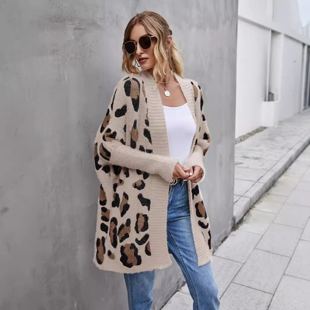 Gilet confortable pour femmes avec un motif léopard tendance Chic & Stil