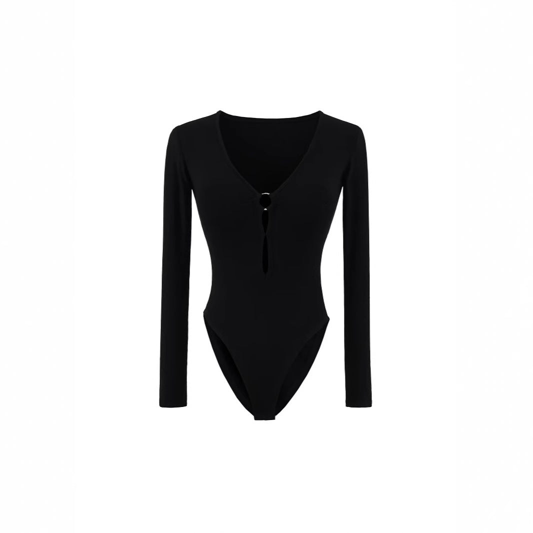 Long sleeve women's body with elegant V-neck and decorative ring detail Lune London
