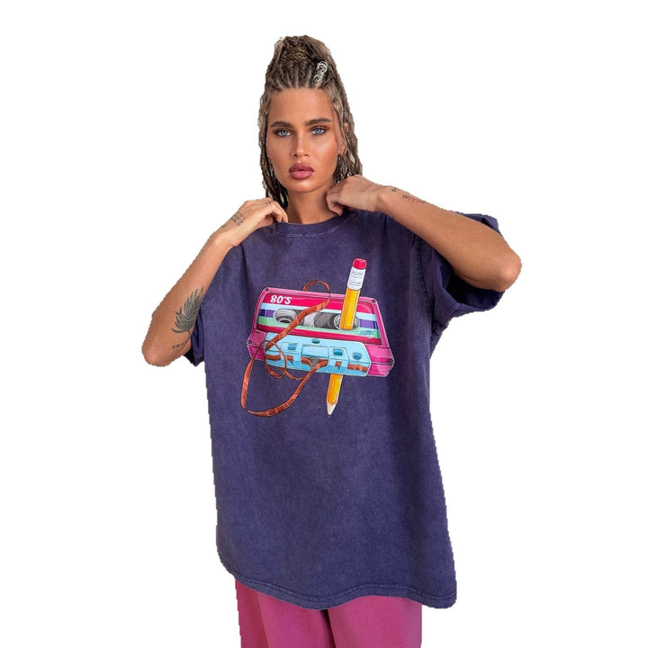 Oversize T-shirt for women with creative 80s graphic design Lune London