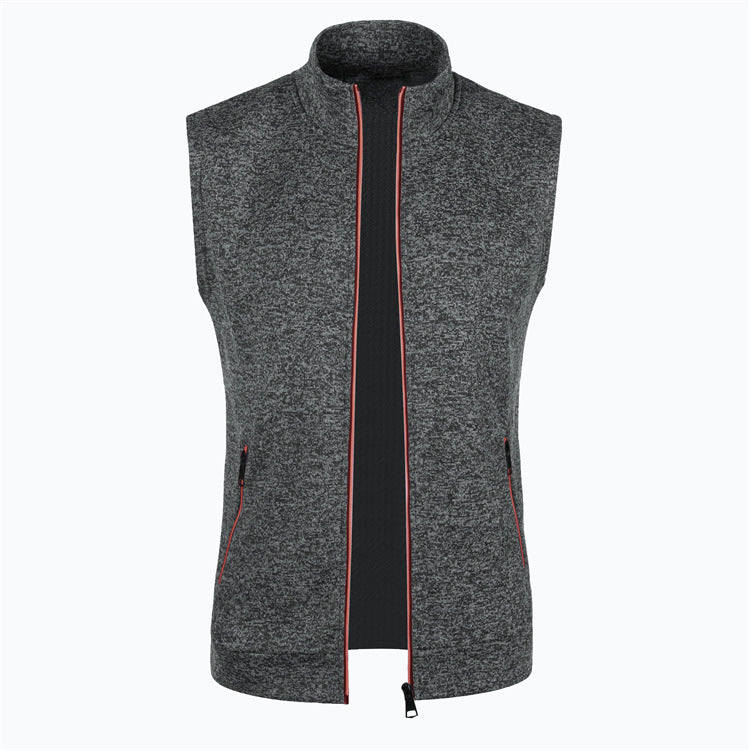 Functional sports jacket for men with breathable inserts and practical pockets Lune London