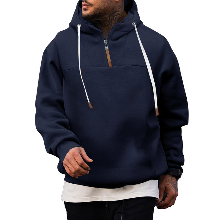 Trendy hooded sweatshirt for men with zip and practical kangaroo pockets Lune London