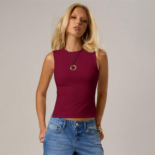 Débardeur ajusté pour femmes avec décolleté élégant et bretelles réglables Chic & Stil