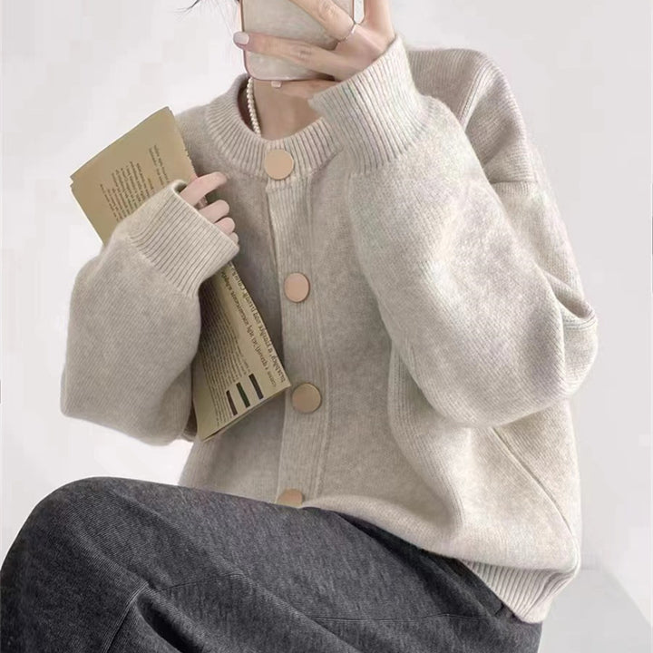 Casual knit cardigan for women with contrasting buttons Lune London