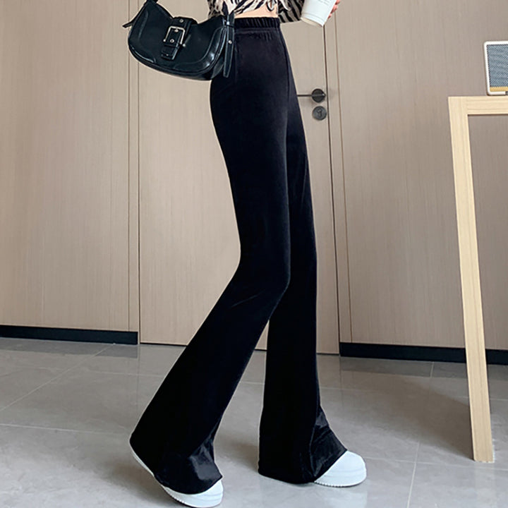 Women's Flared Velvet Pants Chic & Stil