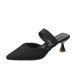 Ladies Slingback Pumps with an elegant pointed design and a comfortable heel strap Lune London