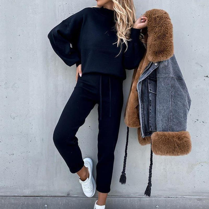 Casual and elegant sweater set for women with high collar Lune London