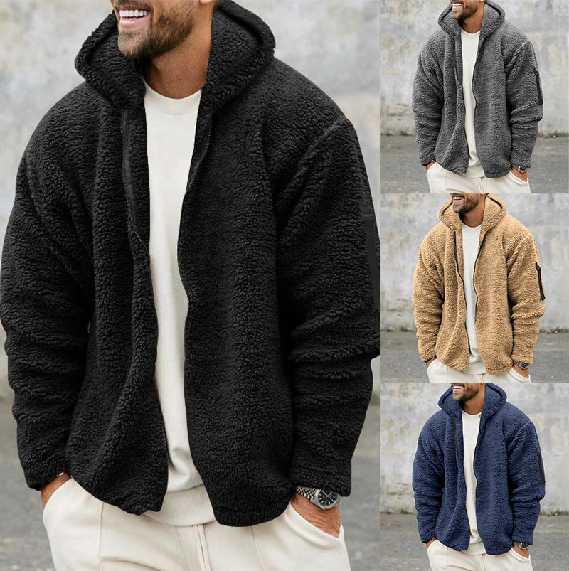 Cozy fleece jacket for men with hood and practical zippered pockets Lune London