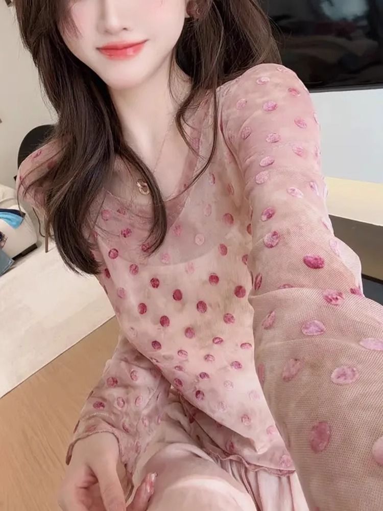 Blouse pour femmes avec design texturé floral Chic & Stil