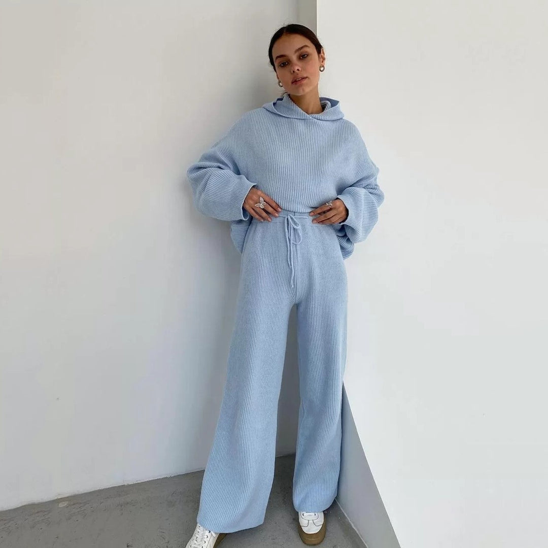 Casual knitted set for women with oversized hoodie and wide pants Lune London