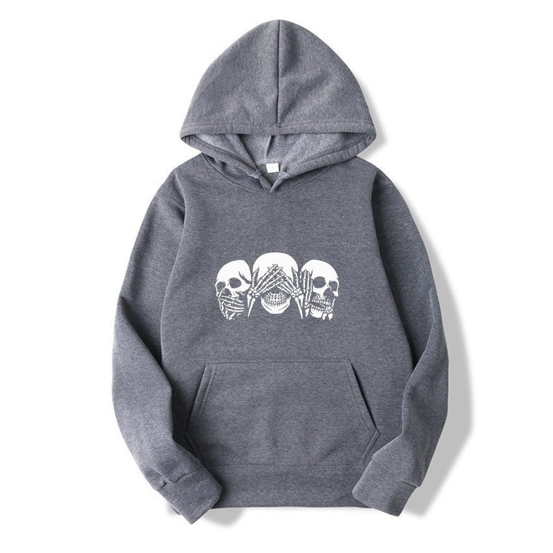 Women's hoodie with artistic skull design Chic & Stil