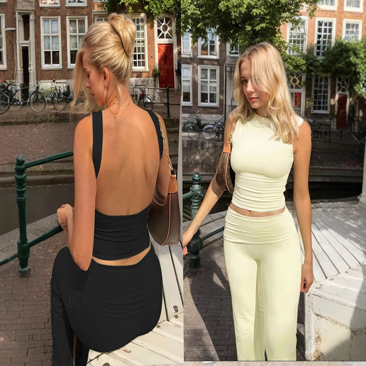 Ensemble de fitness pour femmes avec crop top moulant et leggings taille haute Chic & Stil