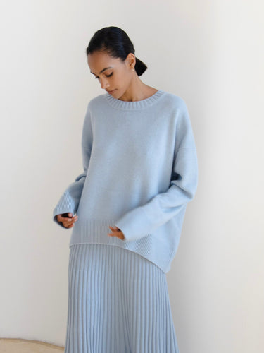 Ladies Casual oversized sweater Lune London