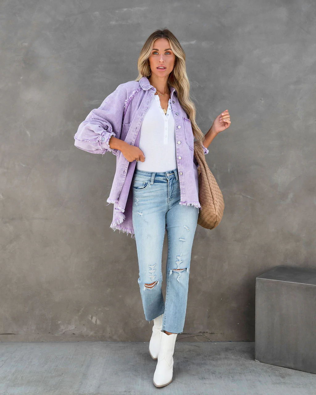 Oversized denim shirt for women with fringes Chic & Stil