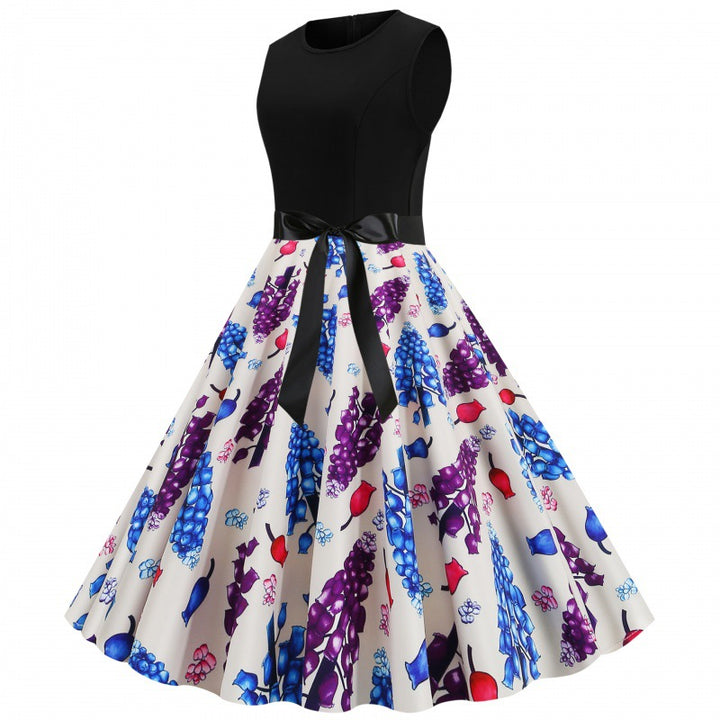 Robe swing pour femmes avec motif floral et ceinture à la taille Chic & Stil