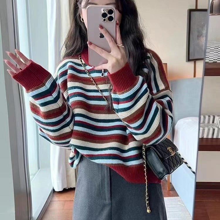 Striped women’s sweater with a loose fit and trendy details Lune London
