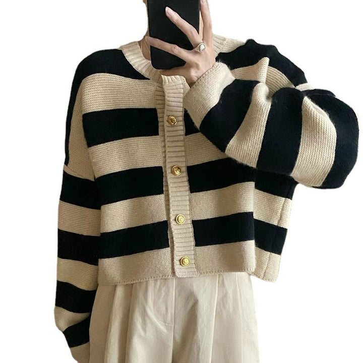Women's knit jacket with decorative striped pattern and gold buttons Lune London