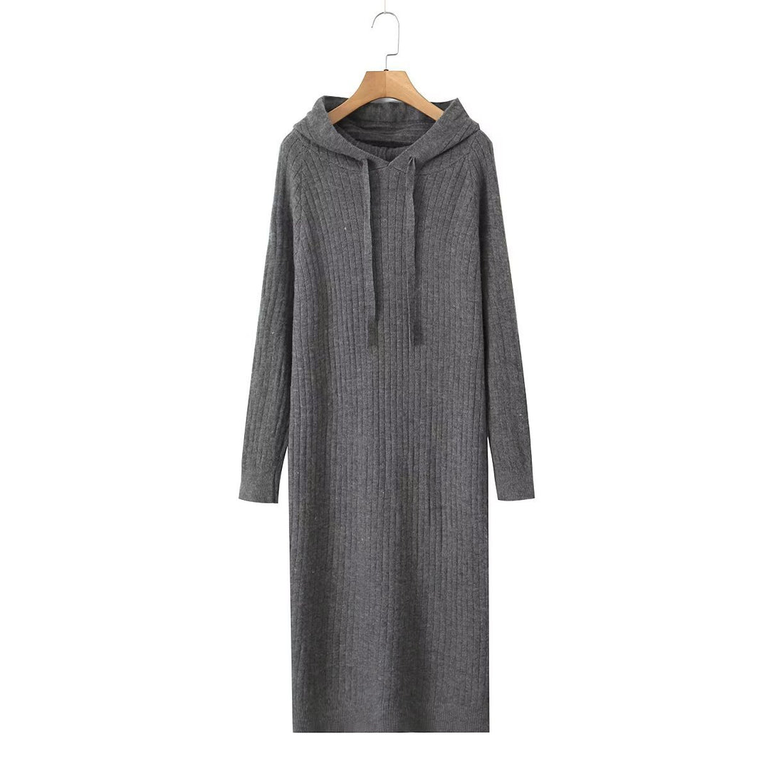 Robe à capuche en tricot pour femmes avec capuche et motif en relief Chic & Stil