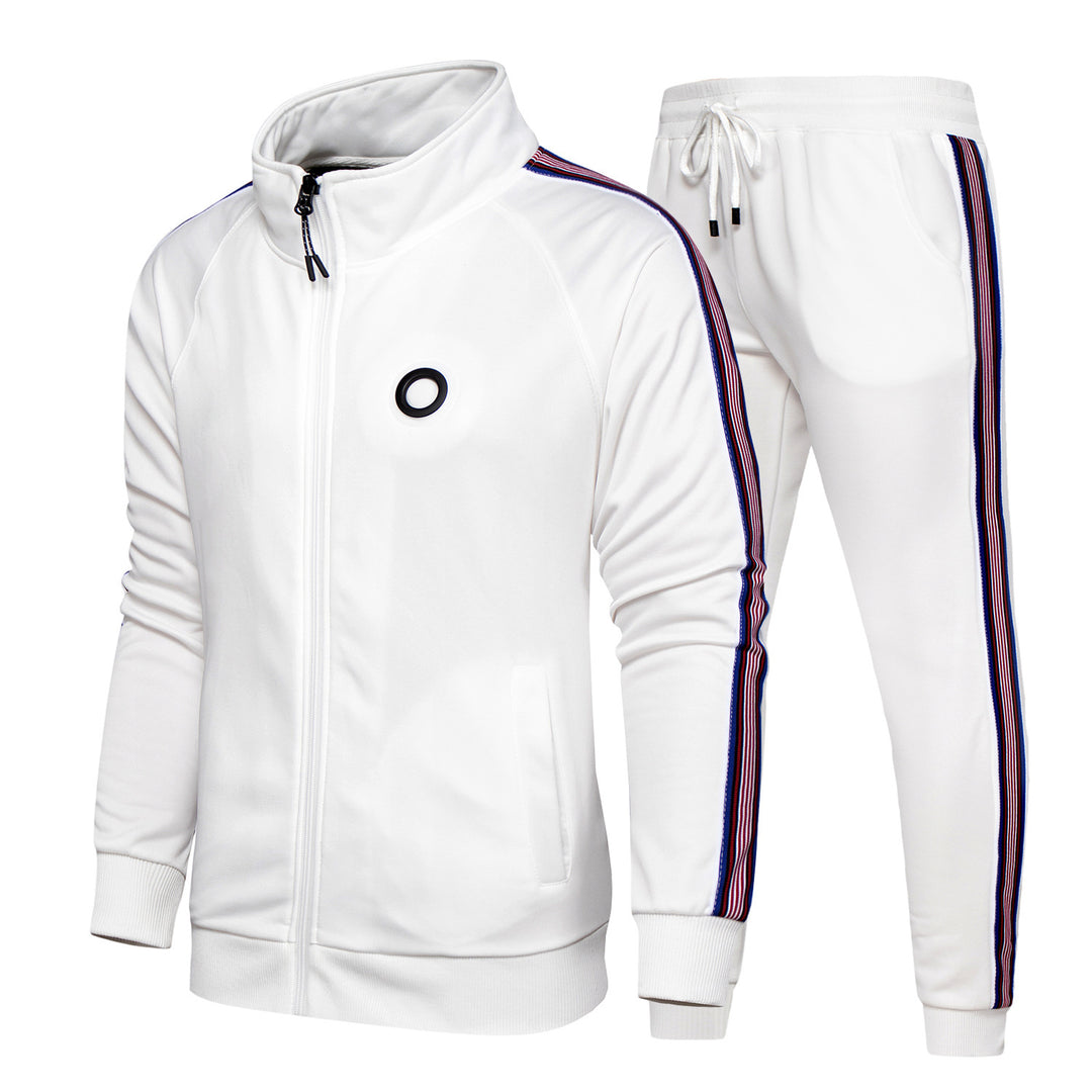 Casual tracksuit for men with practical pockets and breathable materials Lune London