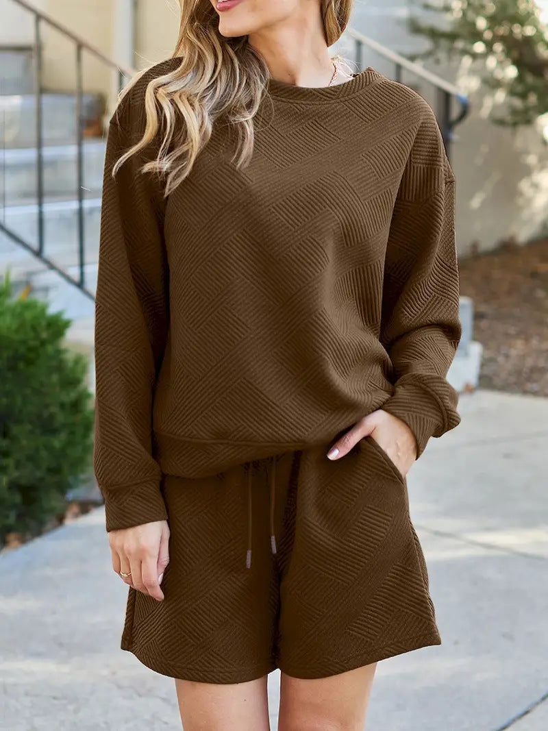 Lune London casual sweatshirt and shorts set for ladies