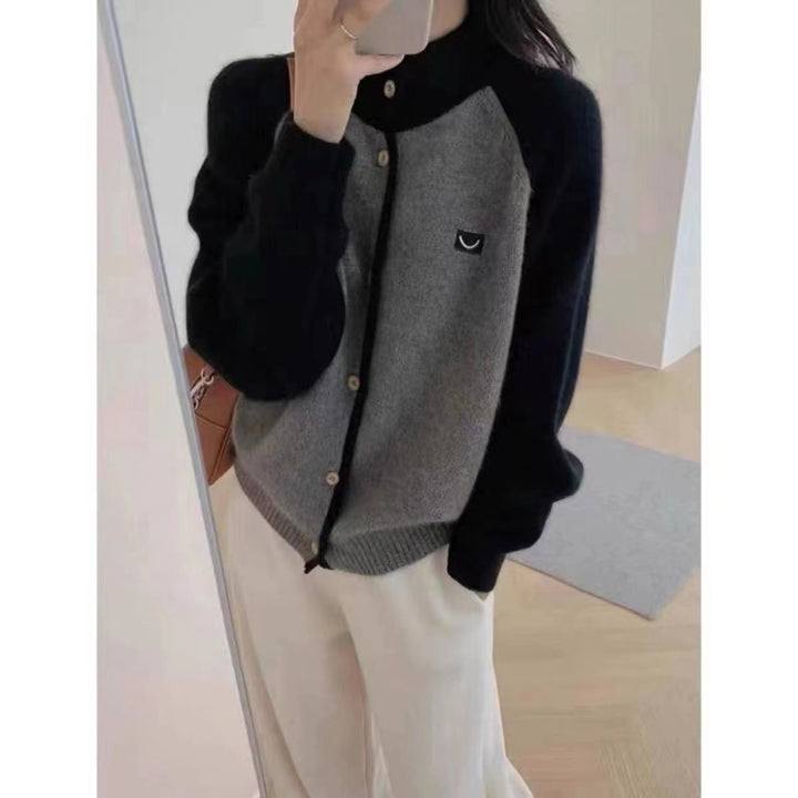 Women's knitted cardigan with elegant collar and button details Lune London