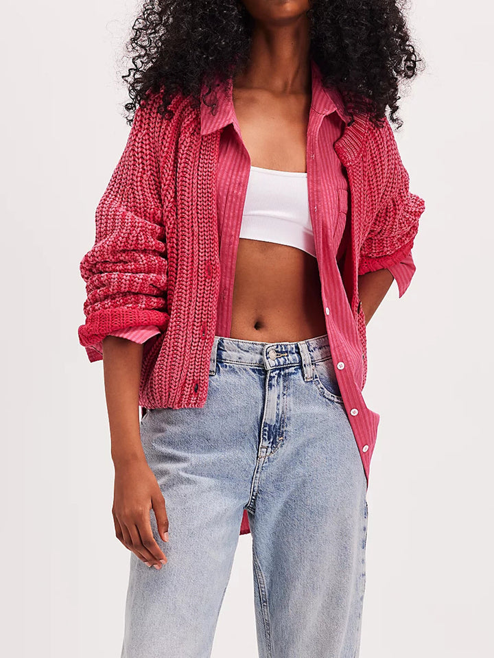 Gilet en maille léger pour femmes avec grands boutons et coupe moderne Chic & Stil