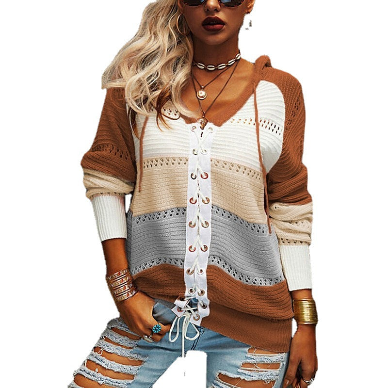 Chunky knit hooded sweater for women with a trendy stripes pattern Lune London
