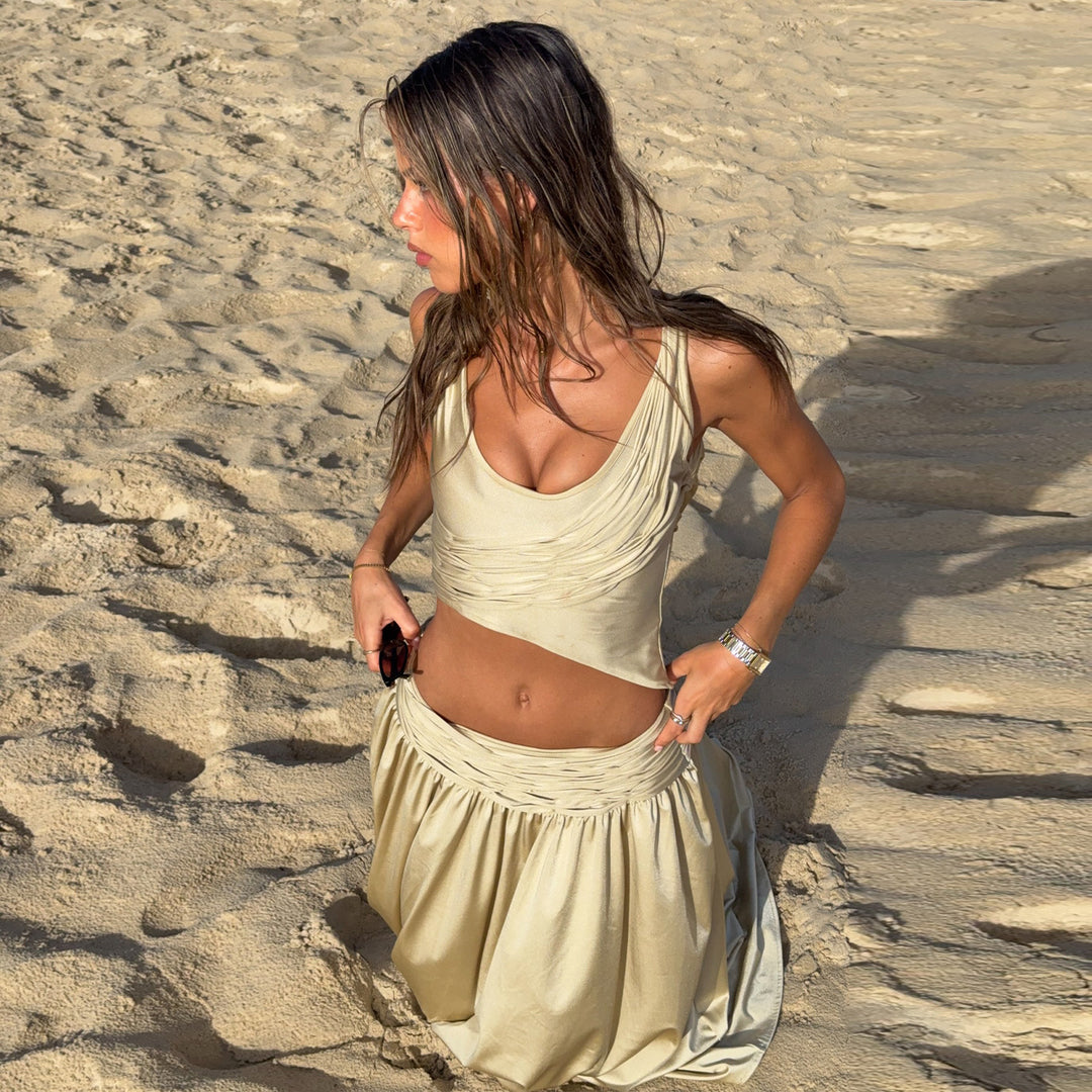 Women's top and skirt set with gathered design and seductive cut Lune London