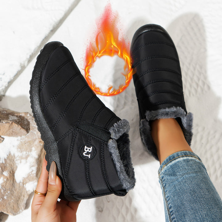 Comfortable winter boots for women with cozy lining and non-slip sole Lune London