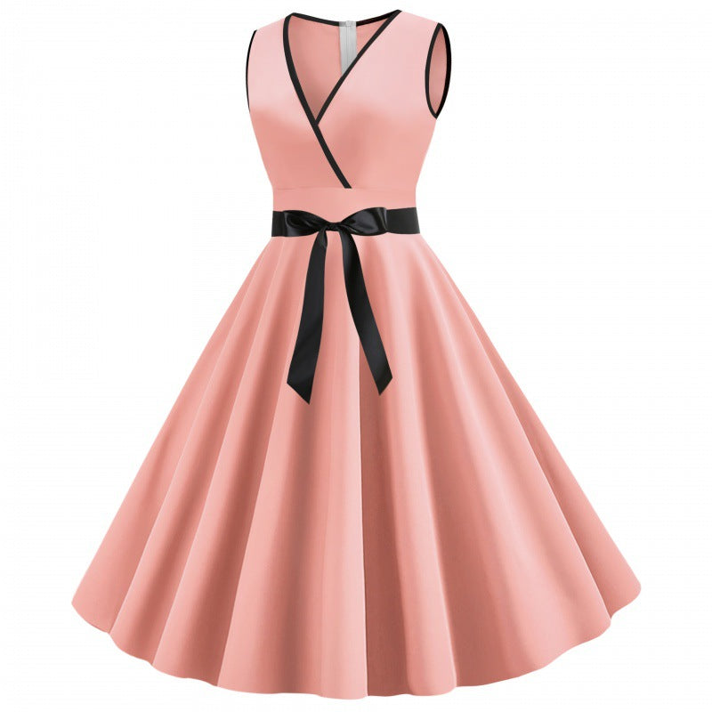 Robe portefeuille pour femmes avec jupe volumineuse et taille élégante Chic & Stil