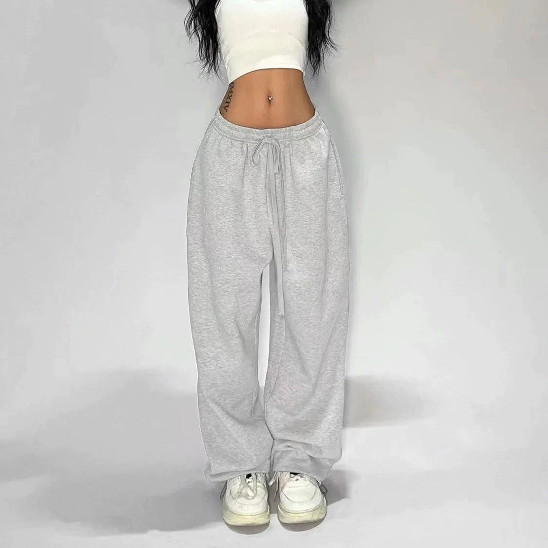 Women's comfortable Relaxed Fit leisure pants with high waistband and side pockets Chic & Stil
