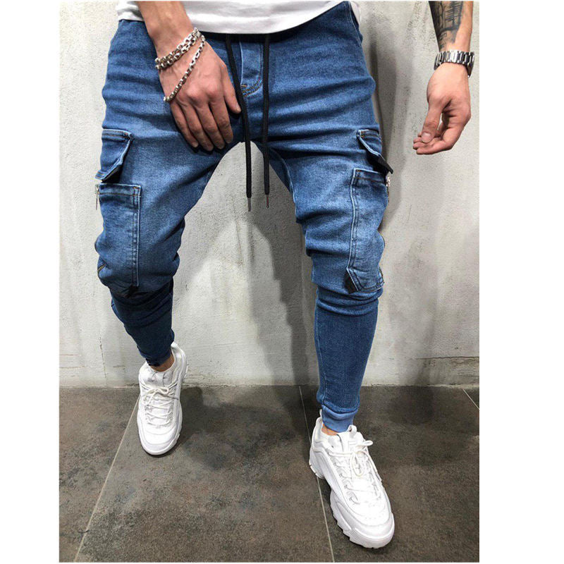 Men's slim fit cargo jogger pants with a trendy cut and practical pockets Lune London