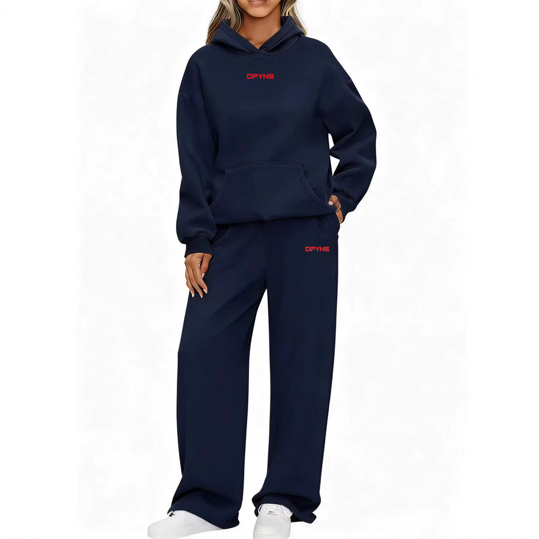Women's casual jogging suit made of soft sweat material Chic & Stil
